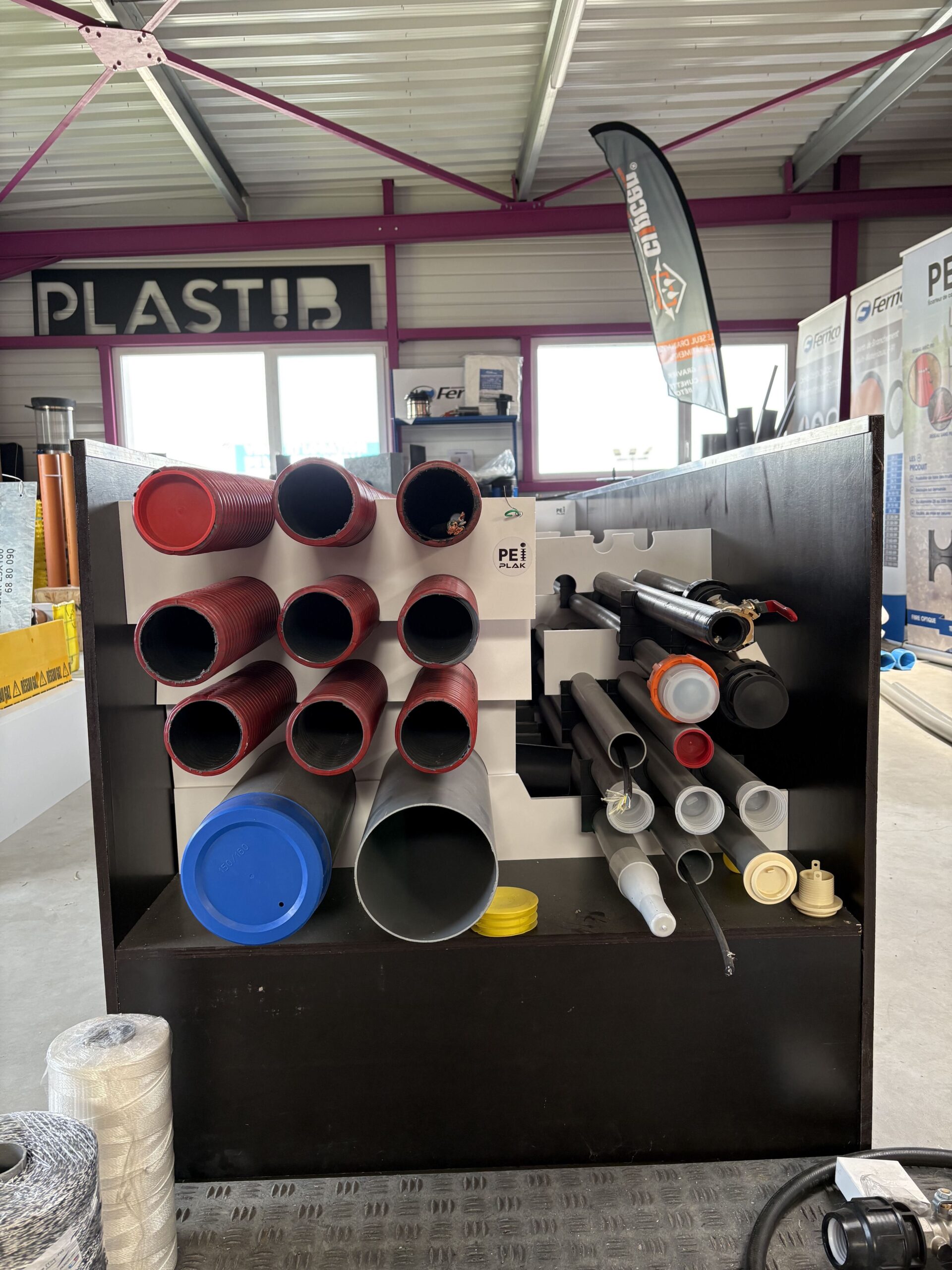 Showroom-Plastib-3