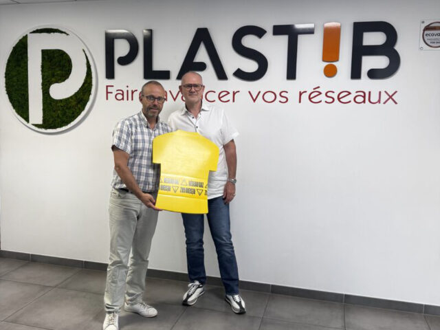 Tour de France 2026 nos équipes ont usiné un maillot jaune